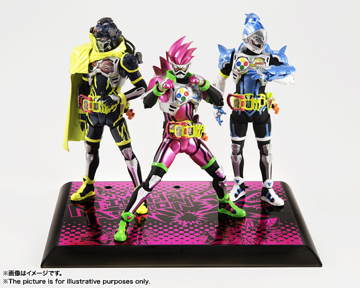 s-h-figuarts-masked-rider-ex-aid-mighty-action-x-beginning-set-1